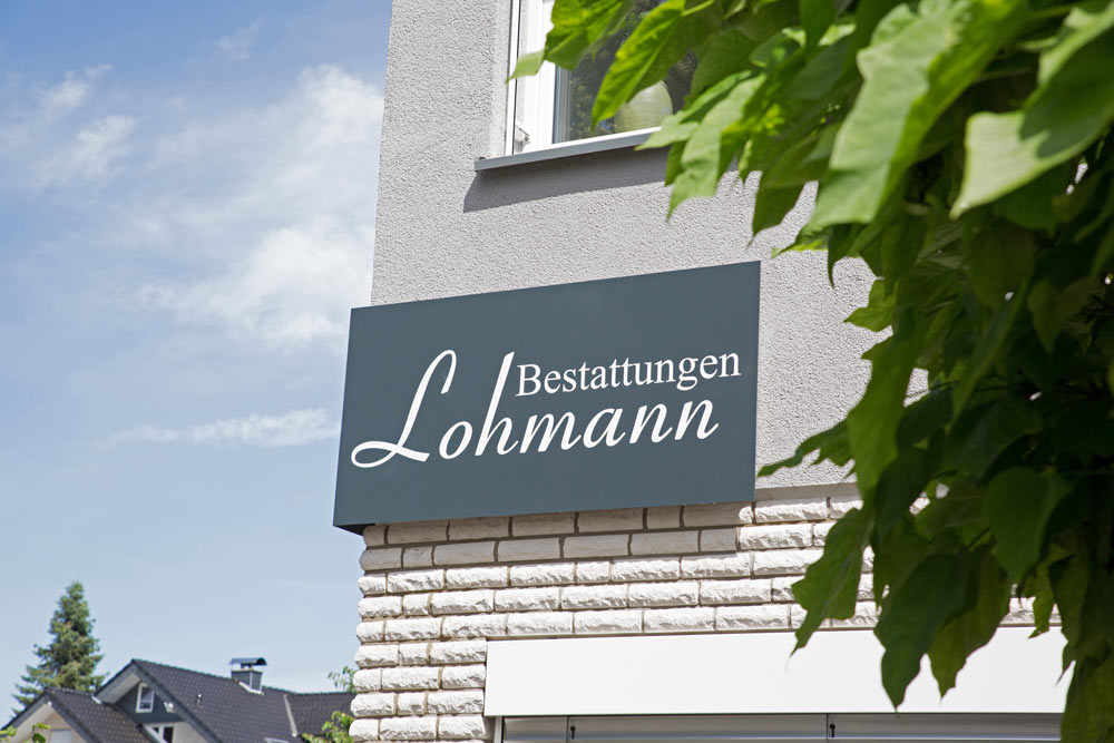 Außenbereich-Bestattungen-Lohmann-4